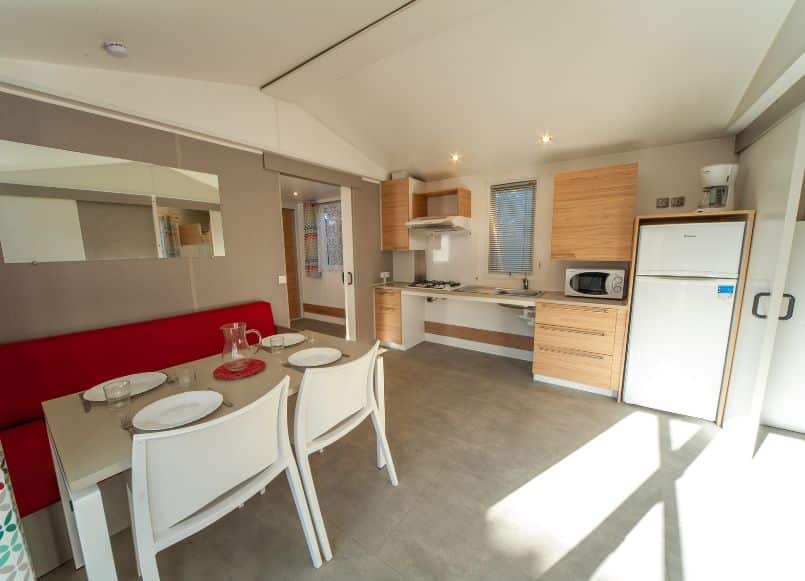 Mobil home Evasion 6 personnes 2 chambres PMR 30m² 10 maire