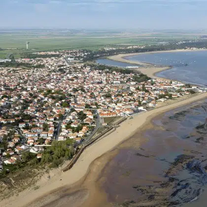 vue de la tranche sur mer